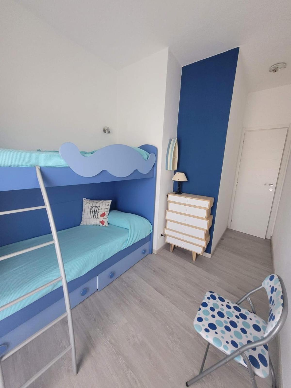 Casa Bea Marinella Apartment Маринела ди Сарцана Екстериор снимка